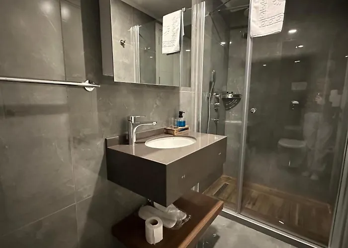 Grand Sapphire Deluxe Residance With Terrace C49 By Myguest Cyprus Διαμέρισμα *