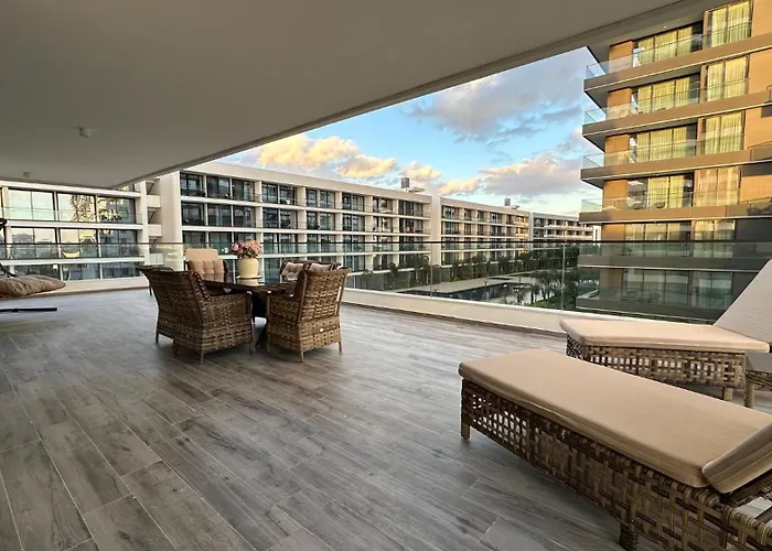 Grand Sapphire Deluxe Residance With Terrace C49 By Myguest Cyprus Διαμέρισμα Agios Georgios (Famagusta)