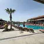 Grand Sapphire Deluxe Residance With Terrace C49 By Myguest Cyprus *