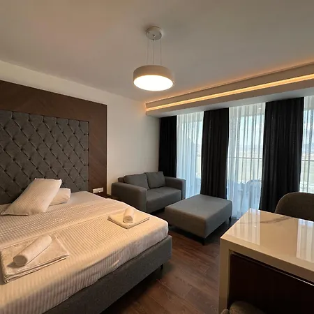 Grand Sapphire Deluxe Residance With Terrace C49 By Myguest Cyprus Appartement Agios Georgios (Famagusta)