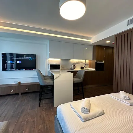 Grand Sapphire Deluxe Residance With Terrace C49 By Myguest Cyprus Appartement Agios Georgios (Famagusta)