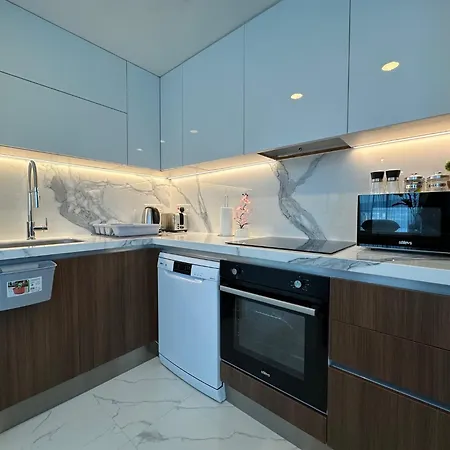 Grand Sapphire Deluxe Residance With Terrace C49 By Myguest Cyprus Appartement *