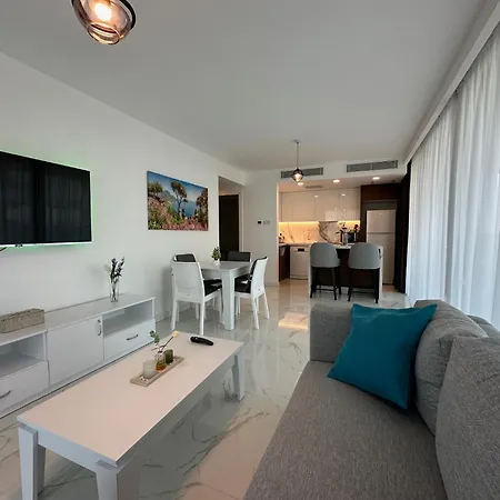 Grand Sapphire Deluxe Residance With Terrace C49 By Myguest Cyprus