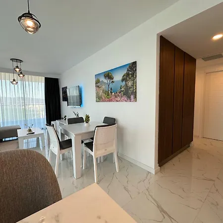 Grand Sapphire Deluxe Residance With Terrace C49 By Myguest Cyprus Agios Georgios (Famagusta)