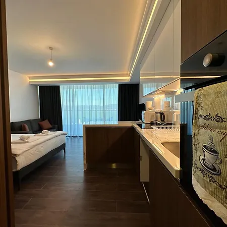 Grand Sapphire Deluxe Residance With Terrace C49 By Myguest Cyprus Agios Georgios (Famagusta)