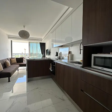 Grand Sapphire Deluxe Residance With Terrace C49 By Myguest Cyprus דירה