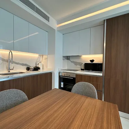 Grand Sapphire Deluxe Residance With Terrace C49 By Myguest Cyprus *