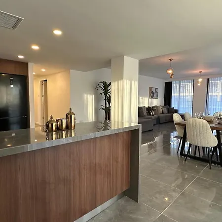 Grand Sapphire Deluxe Residance With Terrace C49 By Myguest Cyprus Appartamento Agios Georgios (Famagusta)