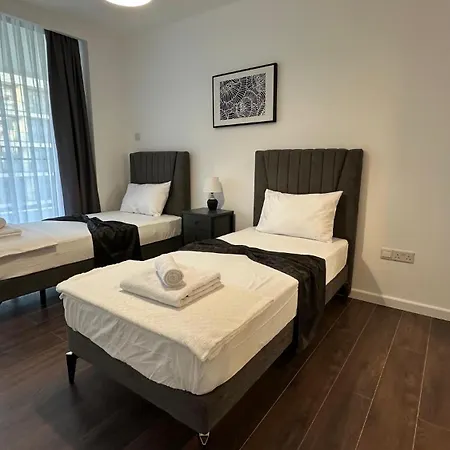 Grand Sapphire Deluxe Residance With Terrace C49 By Myguest Cyprus Appartamento *