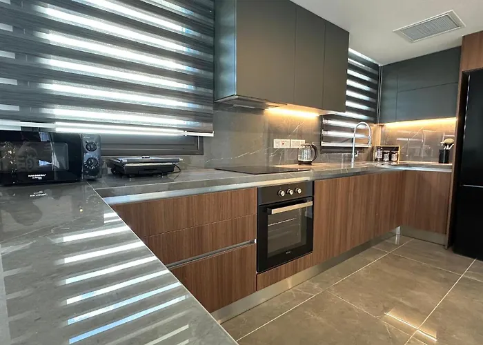 Grand Sapphire Deluxe Residance With Terrace C49 By Myguest Cyprus Apartmán Agios Georgios (Famagusta)