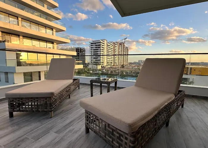 Grand Sapphire Deluxe Residance With Terrace C49 By Myguest Cyprus *