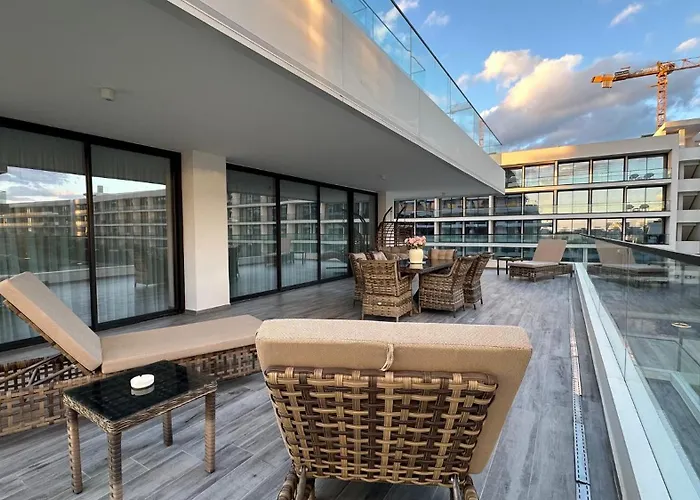 Grand Sapphire Deluxe Residance With Terrace C49 By Myguest Cyprus Apartament