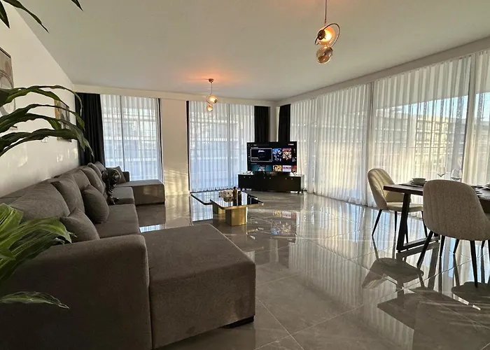 Apartmán Grand Sapphire Deluxe Residance With Terrace C49 By Myguest Cyprus *