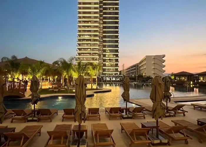 Grand Sapphire Deluxe Residance With Terrace C49 By Myguest Cyprus Apartament *